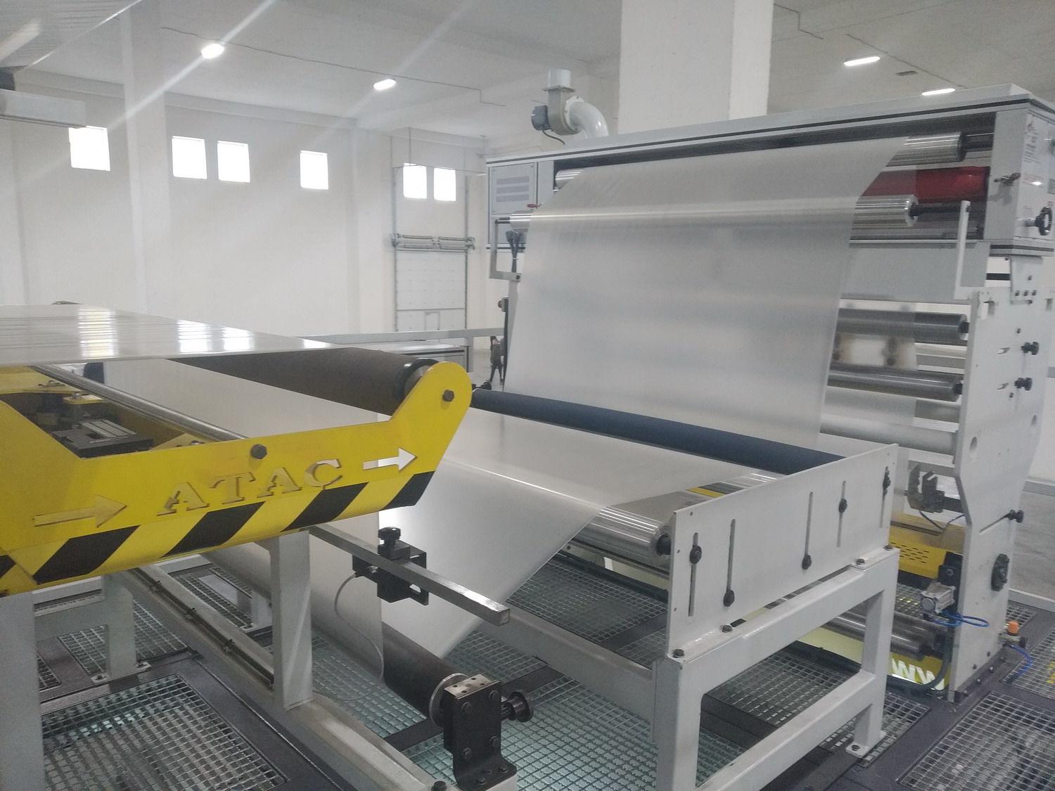 Полотно шириною до 2600мм